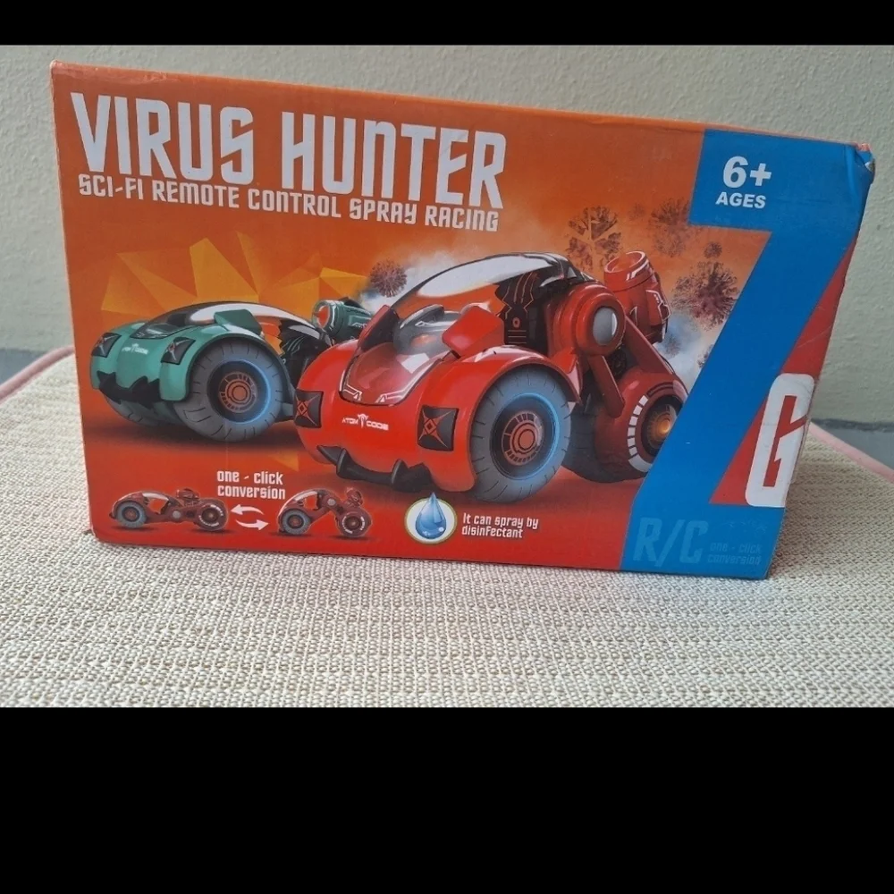 Virus Hunter SCI-FI Remote Control Spray Racing Car Blue Color